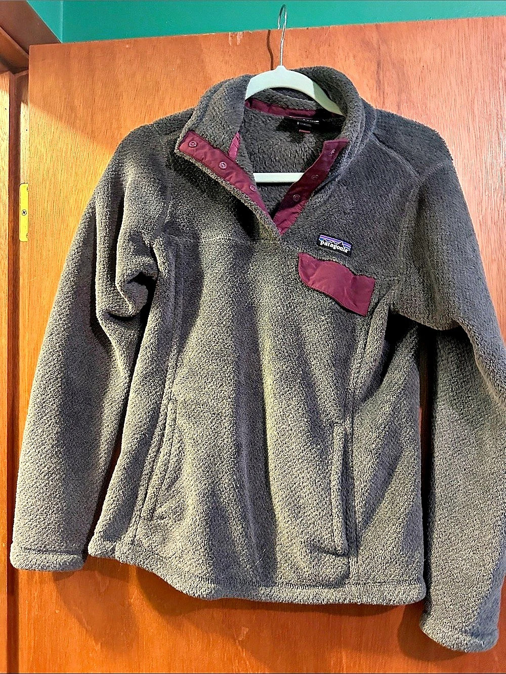 Patagonia Women's Lightweight Synchilla Snap-T Pullover Gray